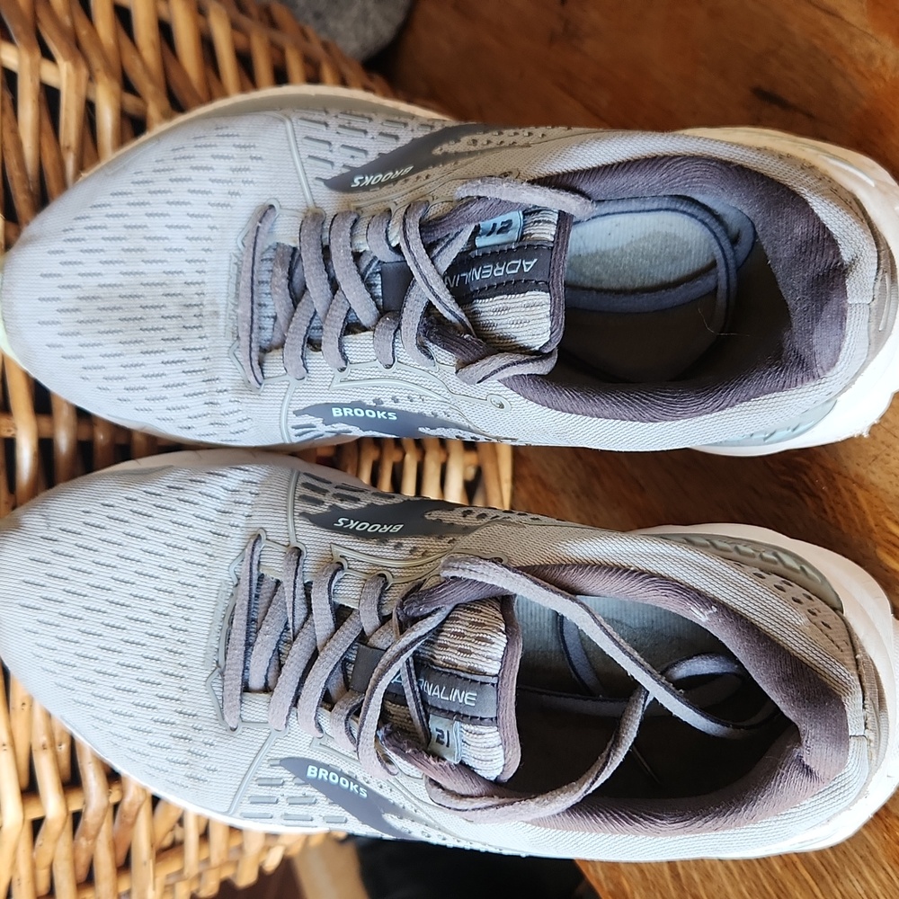 Brooks Adrenaline 21 Running Shoes Gray Size 6 - Picture 4 of 15
